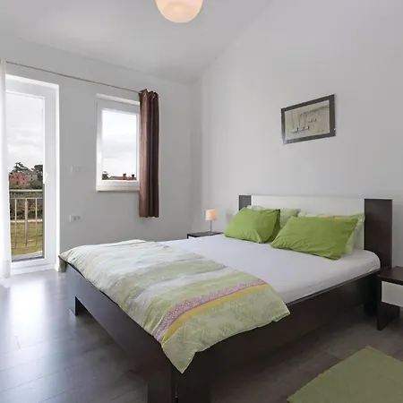 Two-bedroom In Vodnjan