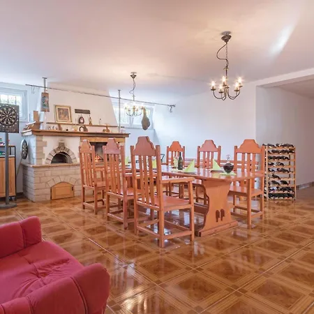 아파트 Two-bedroom In