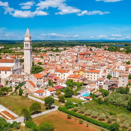 Two-bedroom In 보드냔